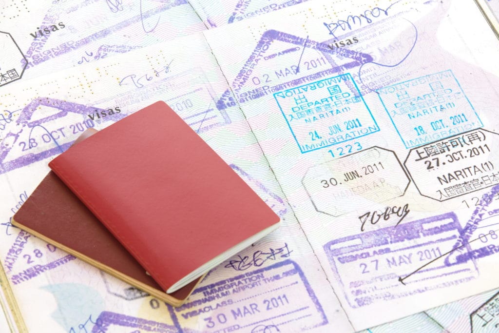 オーストラリアでパスポートの更新？